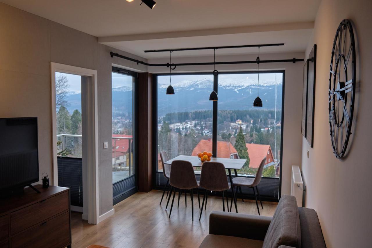 Panorama800 - Apartamenty Cameo ชกลาร์สกา ปอเรมบา ภายนอก รูปภาพ